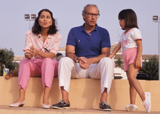 Isabel Preysler, Miguel Boyer y una jovencísima Ana Boyer, a principios de los 90