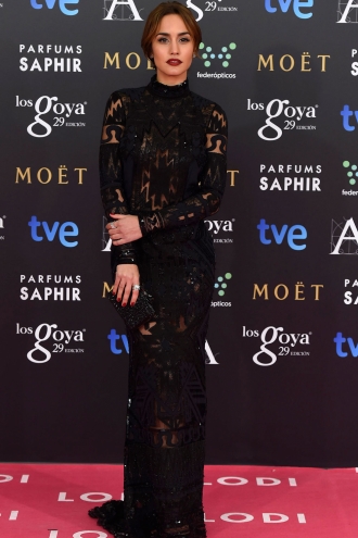 Megan Montaner apuesta por el diseño geométrico en los Goya 2015