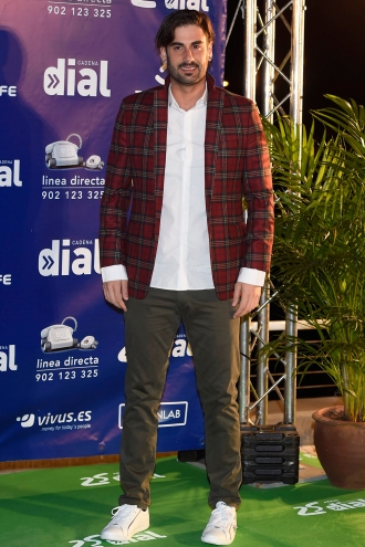 Melendi en la alfombra roja de los Premios Dial 2015