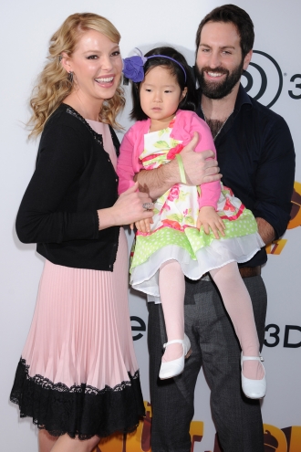 Katherine Heigl y Josh Kelley, no sin su hija