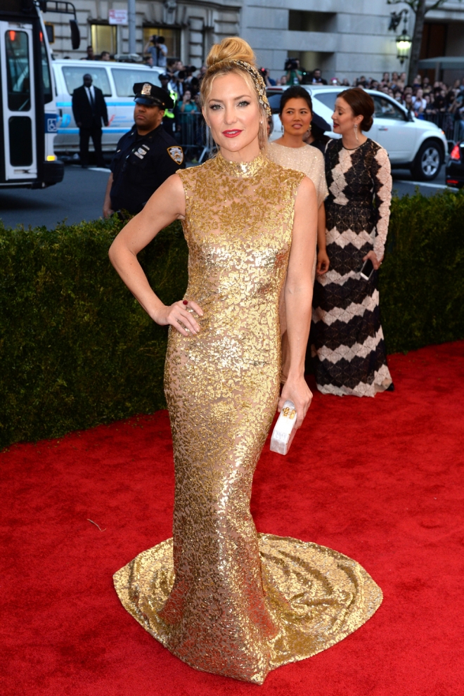 MET Gala 2015: Kate Hudson, a tope con el dorado