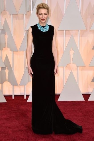 Cate Blanchett apuesta por el negro