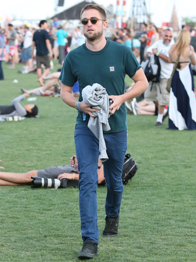 Robert Pattinson, look casual