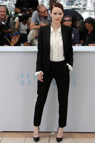 Cannes 2015: Rachel Brosnahan, discreta y elegante