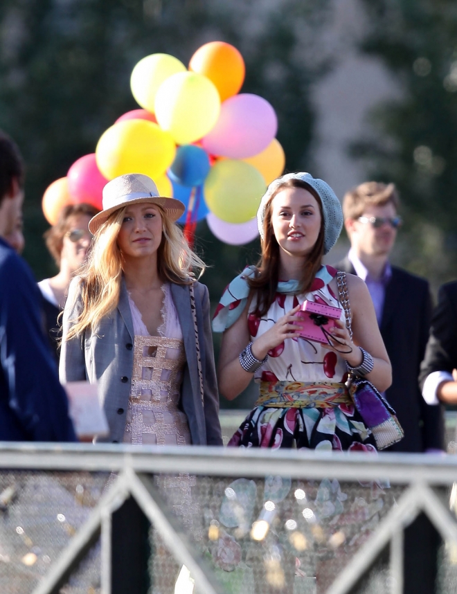 Gossip Girl: Blake Lively y Leighton Meester, durante el rodaje
