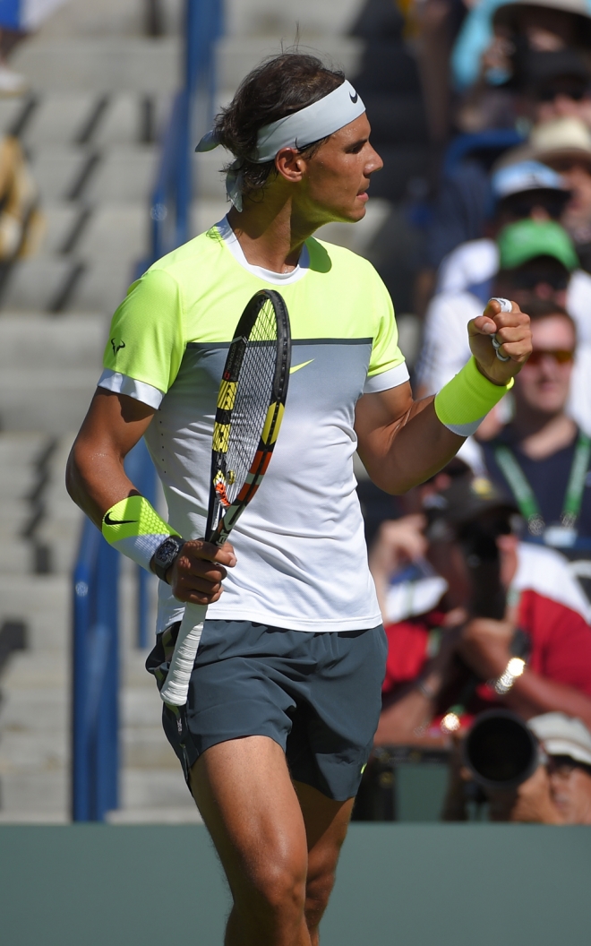 Rafa Nadal, celebrando sus éxitos con sus fans