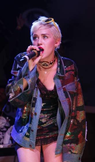 Smilers, la legión de fans de Miley Cyrus