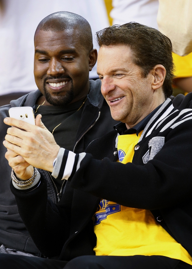 Kanye West, el marido de Kim Kardashian, un fan del baloncesto