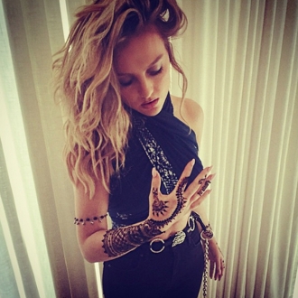 Perrie Edwards, novia de Zayn Malik y sus fotos extrañas en Instagram