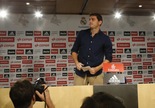 Iker Casillas dice adiós al Real Madrid