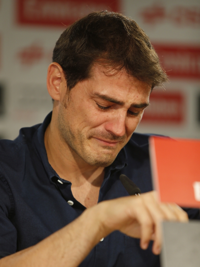 Iker Casillas no pudo evitar las lágrimas al dejar el Real Madrid