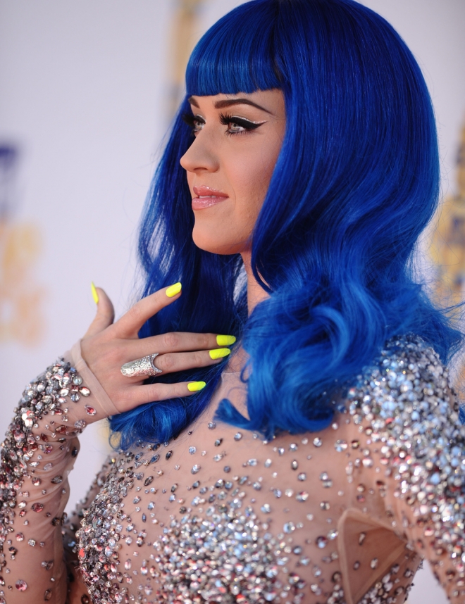 Katy Perry, una apasionada de las uñas