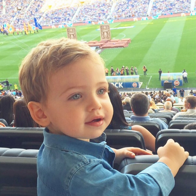 Casillas comparte una foto de Martín en su llegada al Oporto