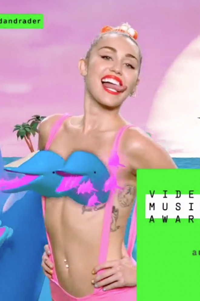 El lado más salvaje de Miley Cyrus en los VMA 2015