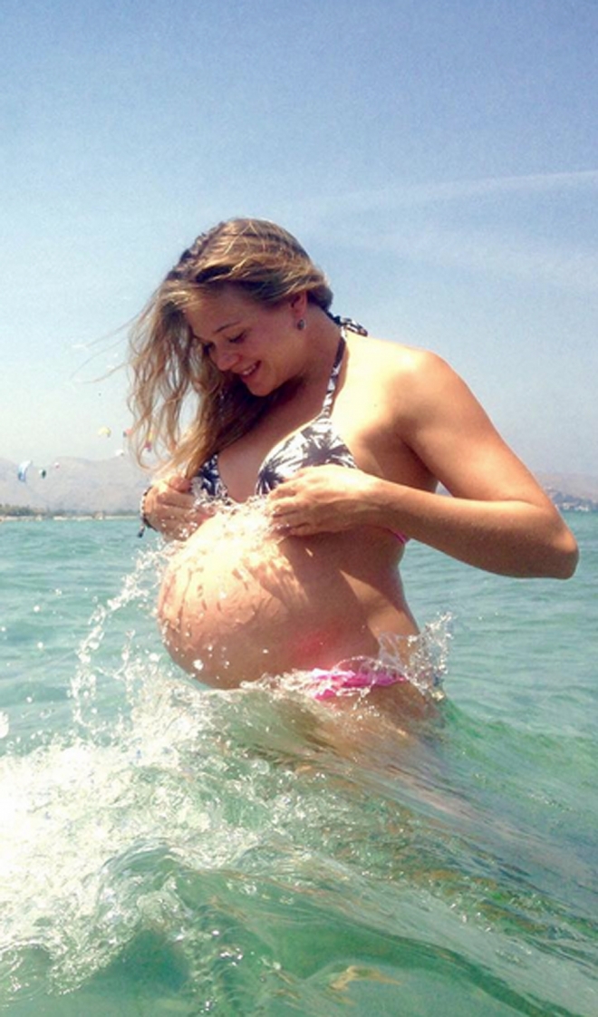 Famosas embarazadas en biquini: Patricia Montero