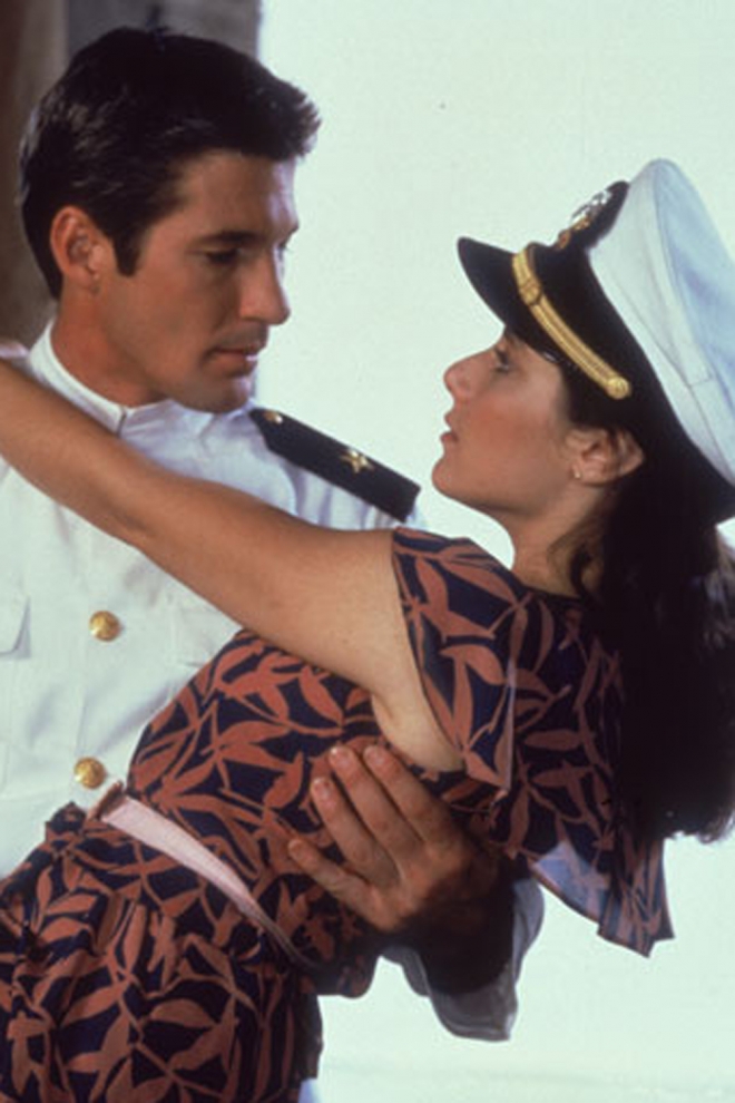 Richard Gere en Oficial y Caballero