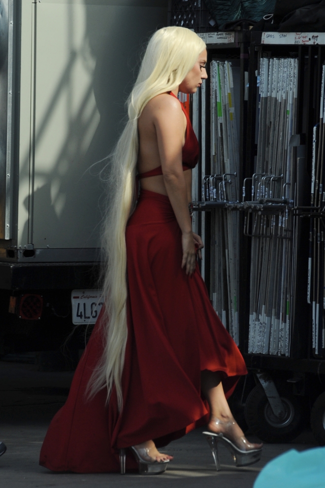 American Horror Story: Lady Gaga y su melena hasta los pies