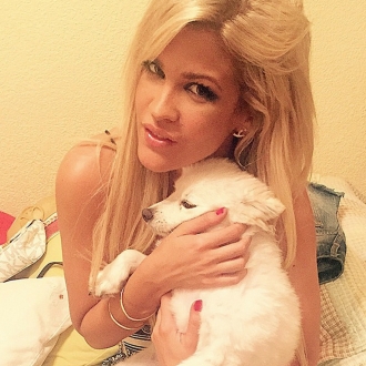 Frases de Ylenia: 'os amo máximo'