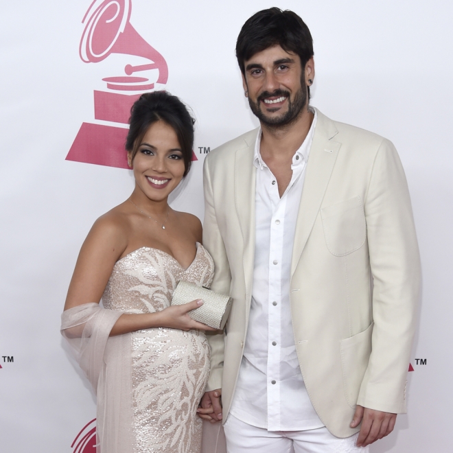Famosos papás 2016: Melendi y su novia