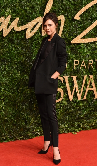 British Fashion Awards 2015: Victoria Beckham, total black