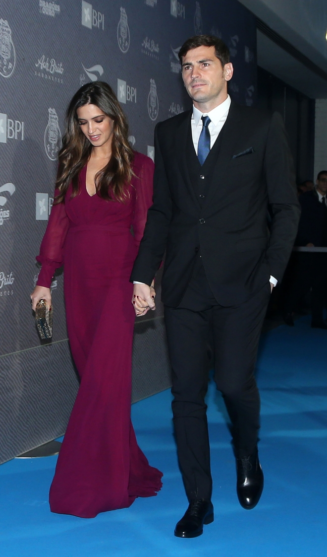 Sara Carbonero embarazada y su novio Iker Casillas