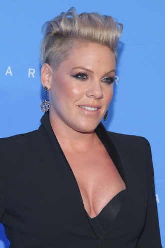 Cortes de pelo pixie: Pink, un toque macarra pero ideal