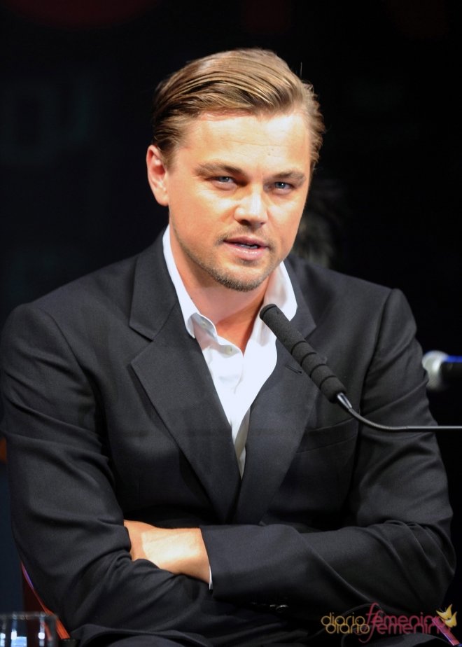 Famosos que son altos: Leonardo DiCaprio mide 1'83 metros