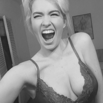 Adriana Abenia, en sujetador para sus miles de fans