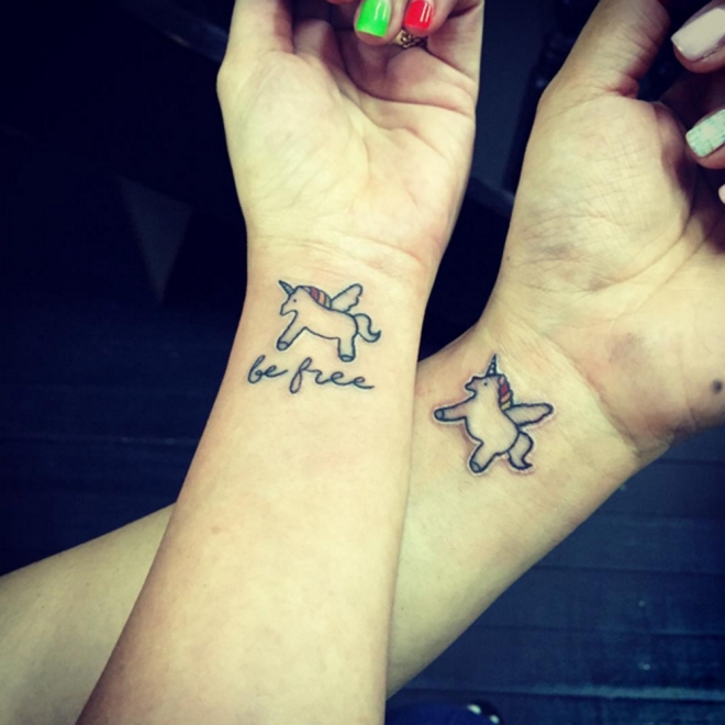 Tatuajes para hermanas: amor, libertad e imaginación