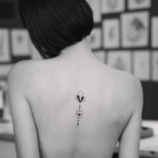 Significado de tatuajes con flechas: protección y valentía