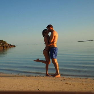 El primer beso en Instagram de Taylor Swift y Calvin Harris