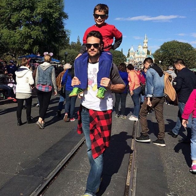 Dilfs Of Disneyland Los Papás Más Sexys De Internet