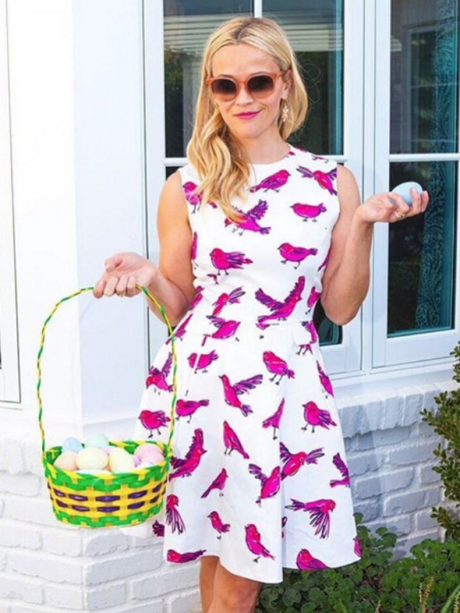 Reese Witherspoon y sus huevos de Pascua