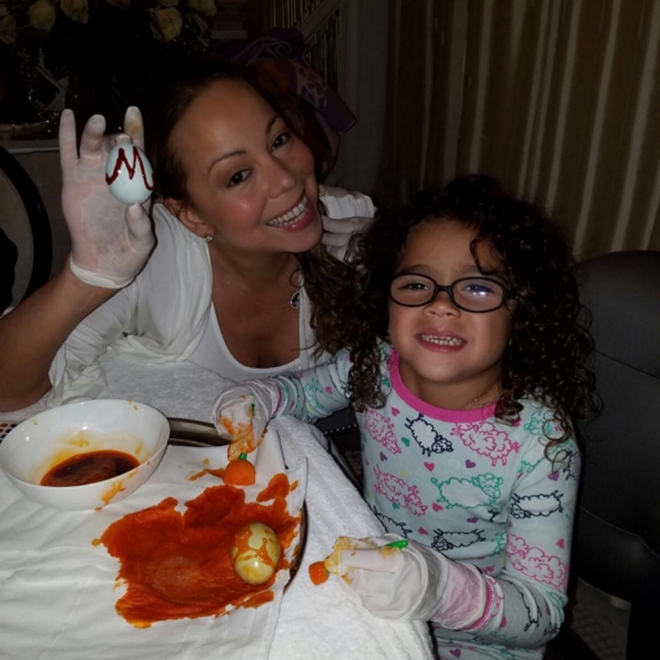 Mariah Carey, con su hija en Pascua Mariah Carey, con su hija en Pascua