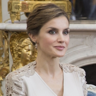 El recogido más sofisticado de Letizia para mamás de comunión