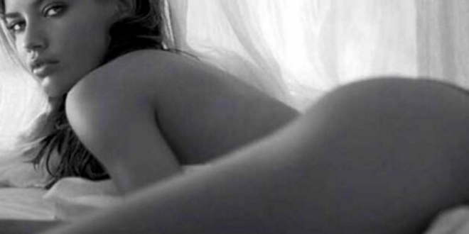 Adriana Lima desnuda en Instagram para sus fans