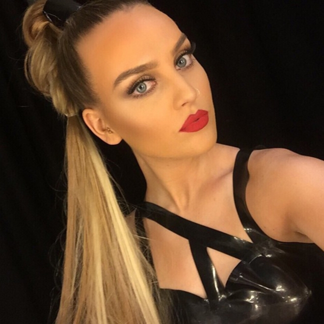 El peinado más elaborado de Perrie Edwards