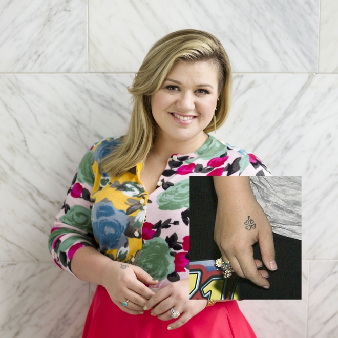 Tatuajes en la mano: el trébol de Kelly Clarkson