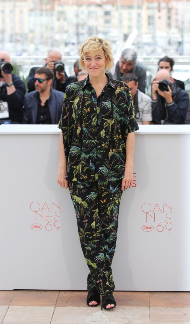 Cannes 2016: Valeria Bruni, original y divertida