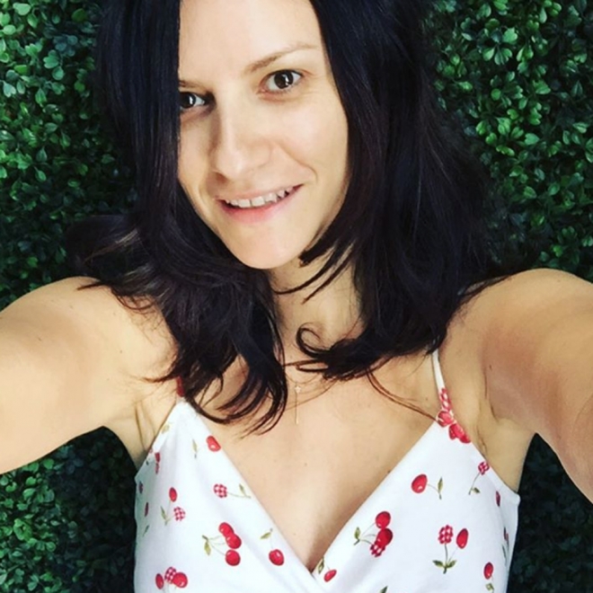Famosas sin maquillar: Laura Pausini, estupenda y perfecta
