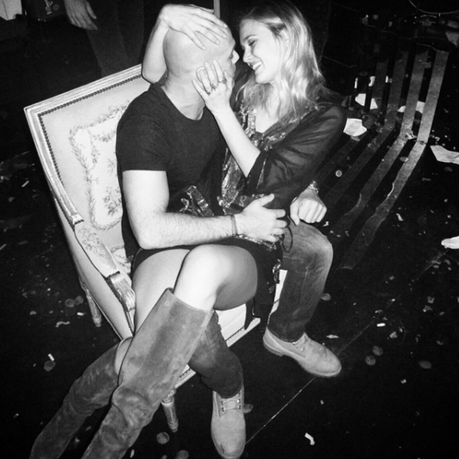 Enamorados y felices: así están Bar Refaeli y su marido