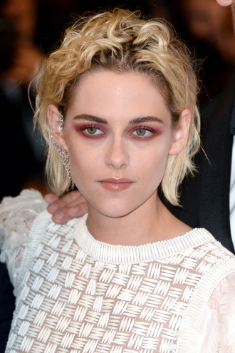 Maquillaje ojos ahumados de colores : Kristen Stewart