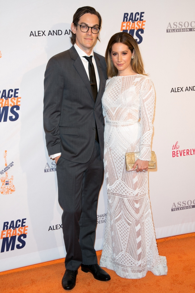 Ashley Tisdale y Christopher French, pareja de photocall