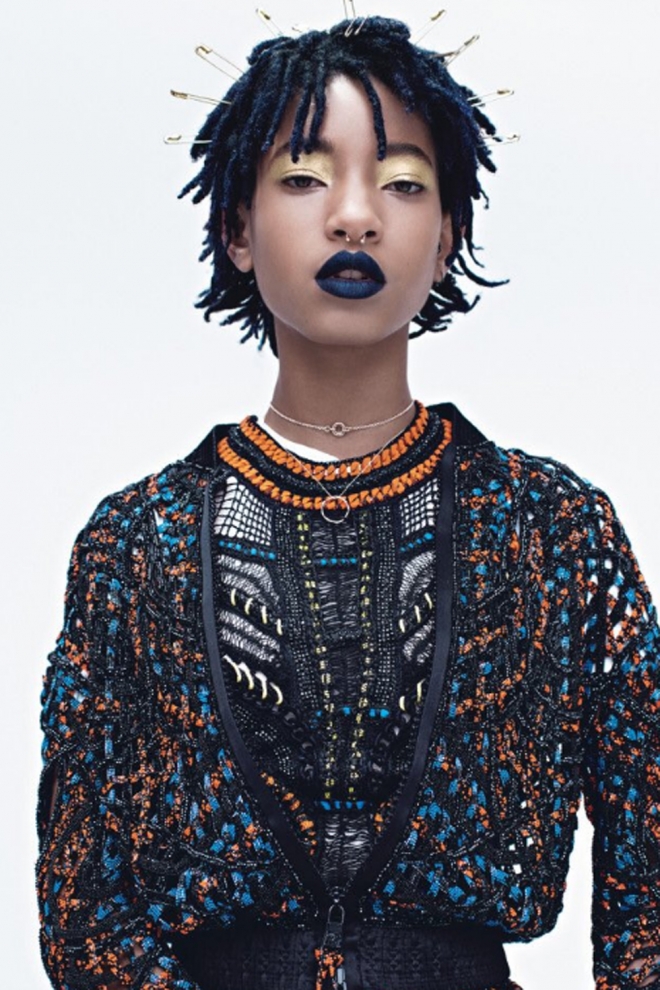 Dark Lips: Willow Smith apuesta por el negro
