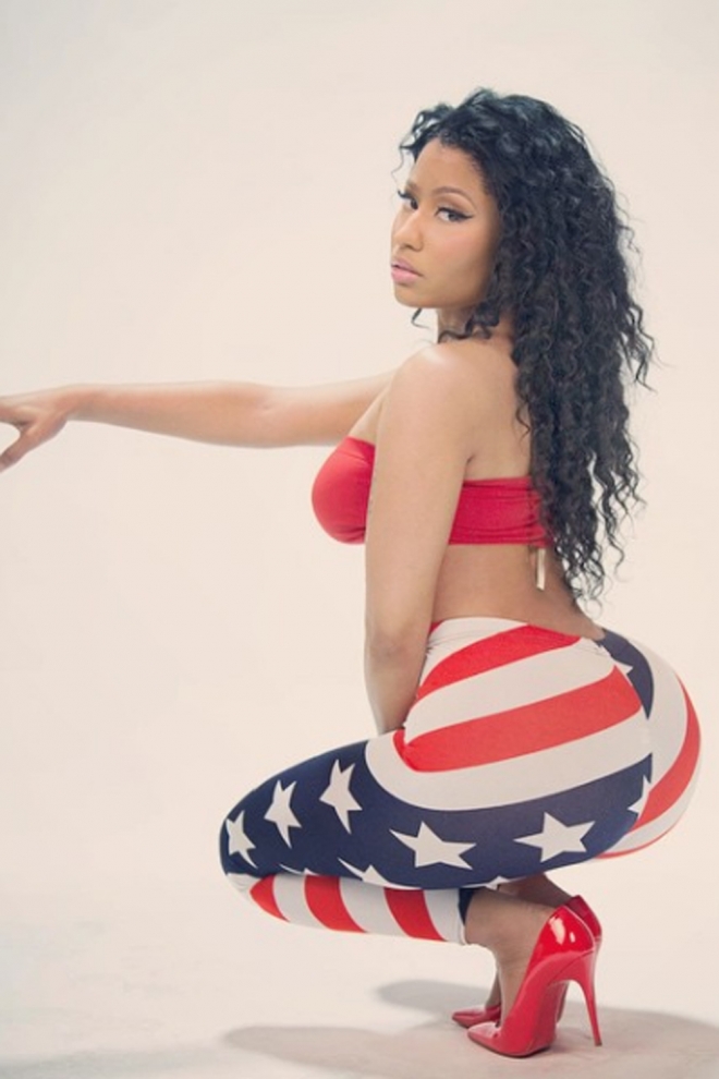 Nicki Minaj, demostrando que lleva el patriotismo en las venas Nicki Minaj, demostrando que lleva el patriotismo en las venas