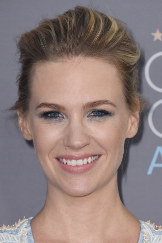 Maquillaje de ojos azules de famosas: January Jones