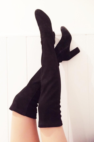 Shoefie: Blanca Suárez enseña botas
