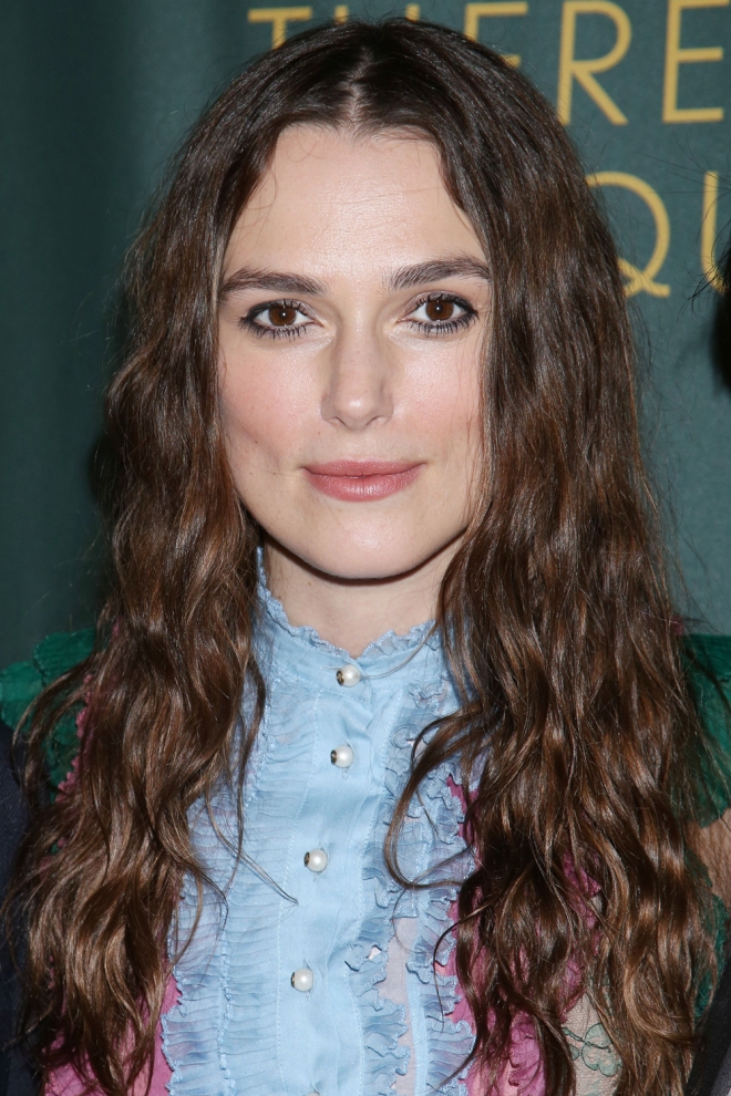 Pelucas de famosas: Keira Knightley, muy natural