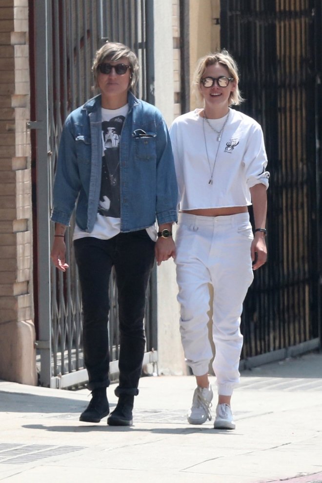 Kristen Stewart y Alicia Cargile, todo sonrisas