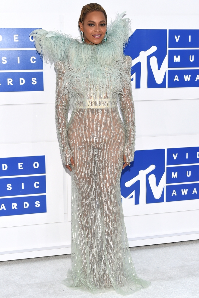 MTV VMAs 2016: Beyoncé, protagonista de la alfombra roja